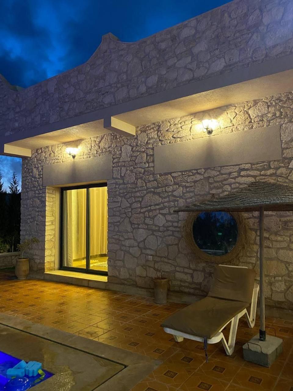 Laarich Villa