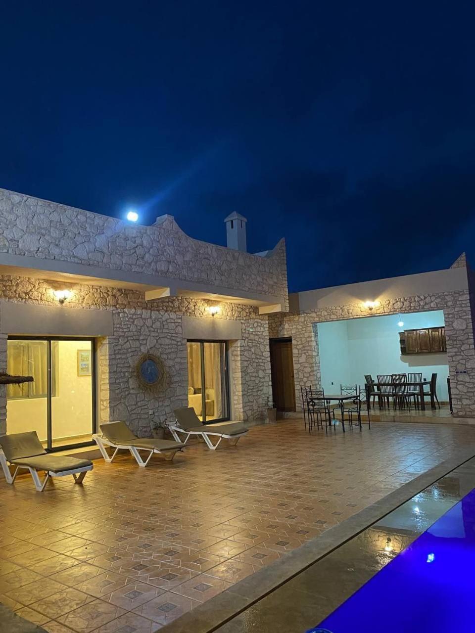Laarich Villa *